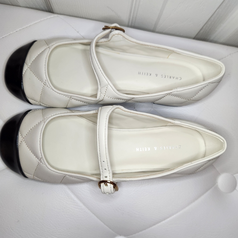 Charles & Keith Quilted Cap Toe Mary Janes 35 - Picture 5 of 8